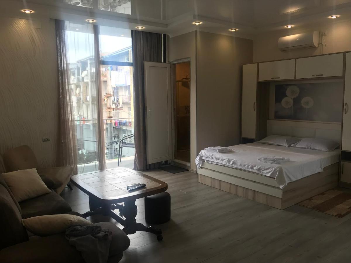 Hotel Chaika Kobuleti Εξωτερικό φωτογραφία